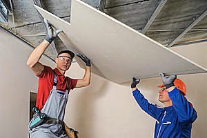 10 Étapes à suivre pour poser un plafond correctement à La Neuville-Vault
